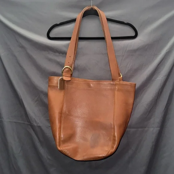バッグ 00s old coach bucket shoulderbag leather Vintage Coach Bucket Bag - Etsy Canada